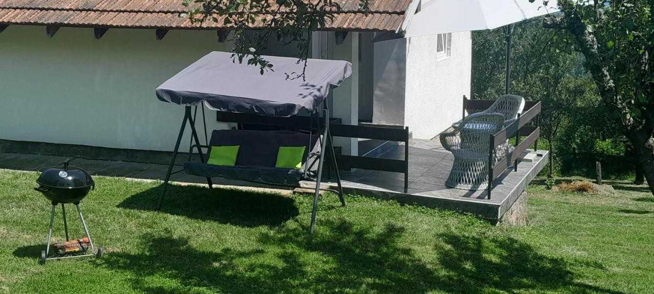 Vikendica Gaj Villa Gornji Milanovac Bagian luar foto